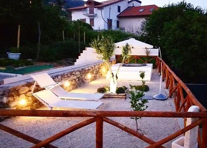 Four White Apartments