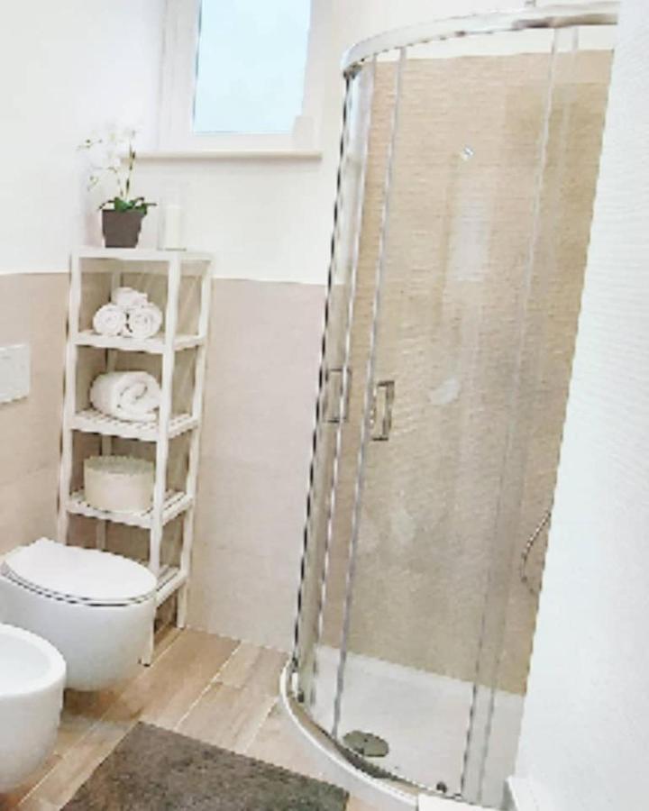 Four White Apartment Agerola