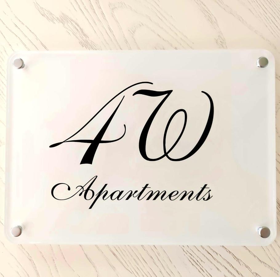Apartment Four White *