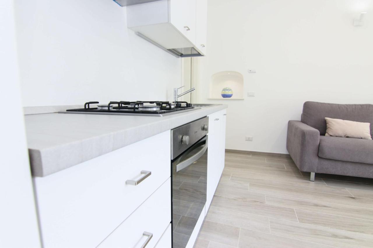 Four White Apartment Agerola